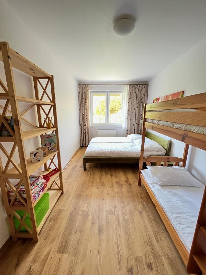 Apartament Z Garazem I Ogrodem Колобжег Екстериор снимка