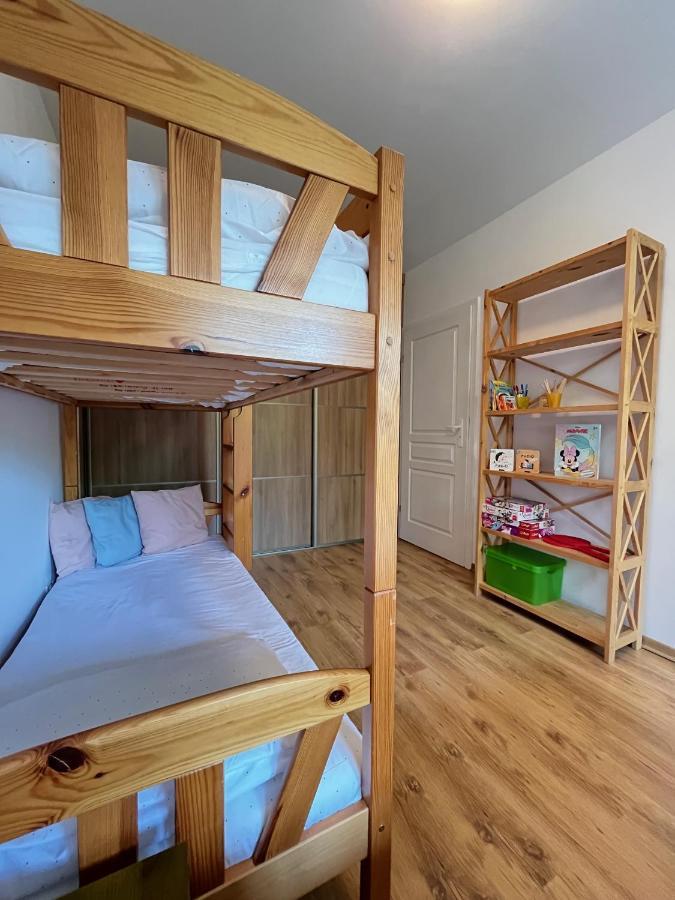 Apartament Z Garazem I Ogrodem Колобжег Екстериор снимка